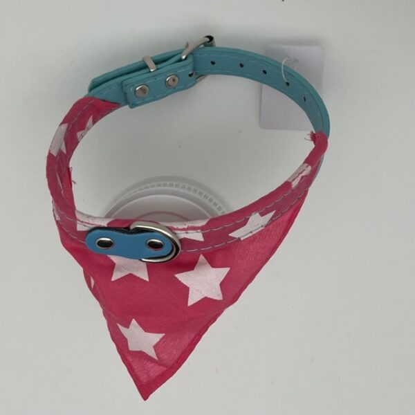 Collier chien bandana S étoiles